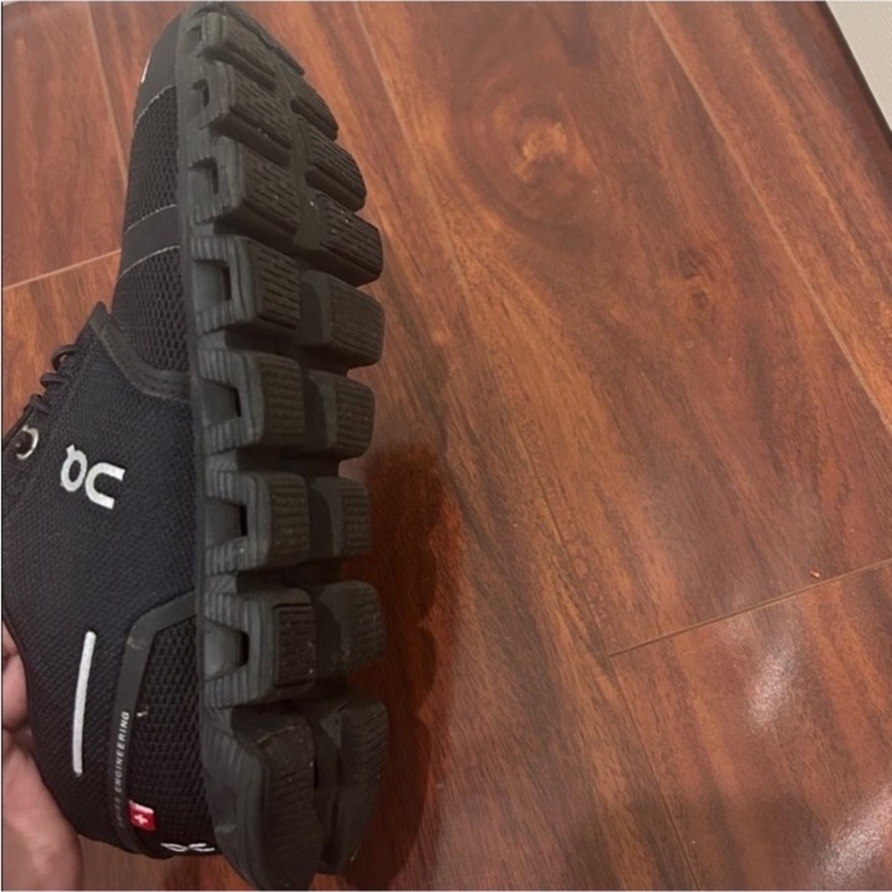 Women Black On Cloud Cloudswift running shoes black/black size 7 - Picture 4 of 4